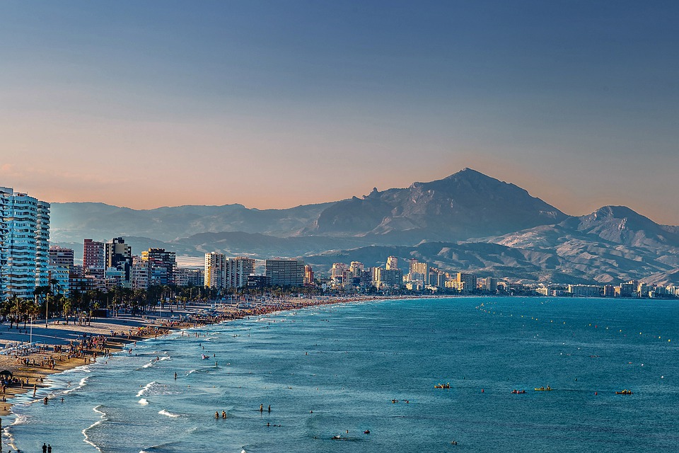 Mountain Views in Alicante